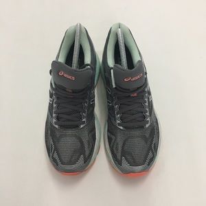 Asics Womens Size 9 Gel-Nimbus 19 Running Shoes